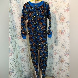 Boys Sz 7 Fleece Footed Pajamas Monster Trucks